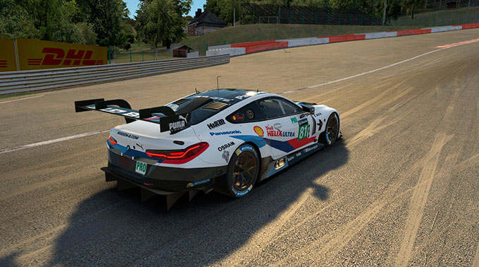 iRacing: Анонс автомобиля BMW M8 GTE